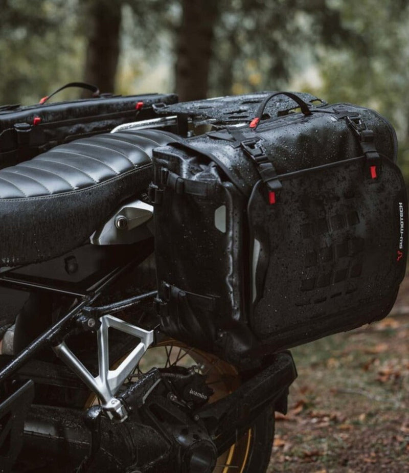Luggage & Cases