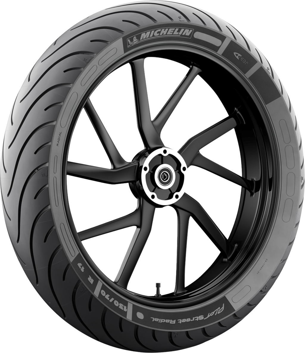 MICHELIN Tire - Pilot Street Radial - Rear - 140/70R17 - 66H