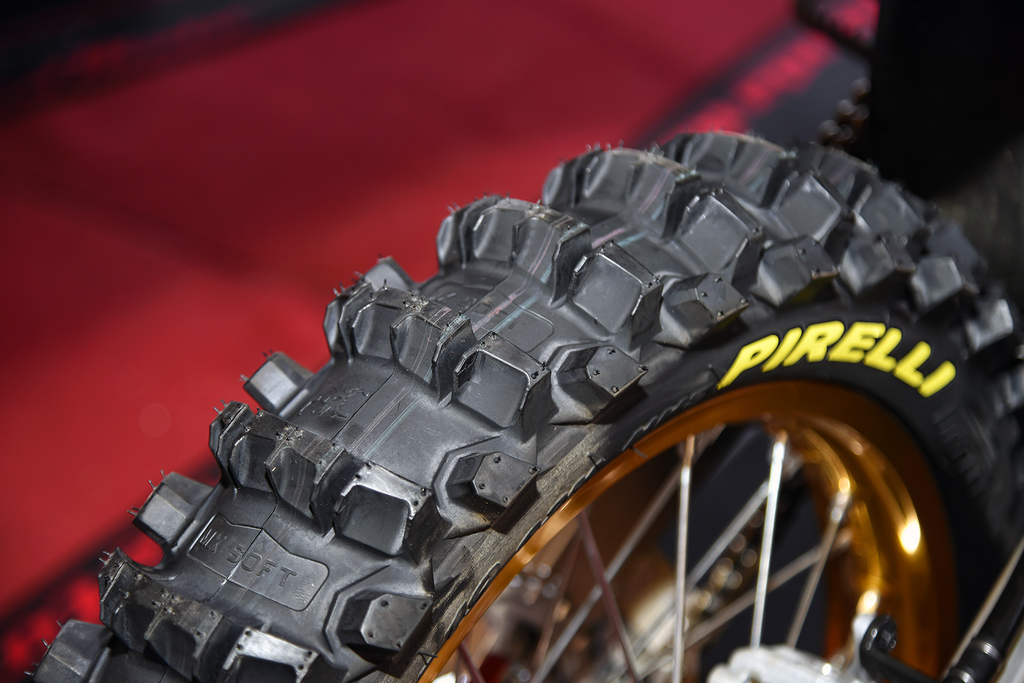 PIRELLI Tire - Scorpion™ MX Soft - Rear - 100/90-19 - 57M