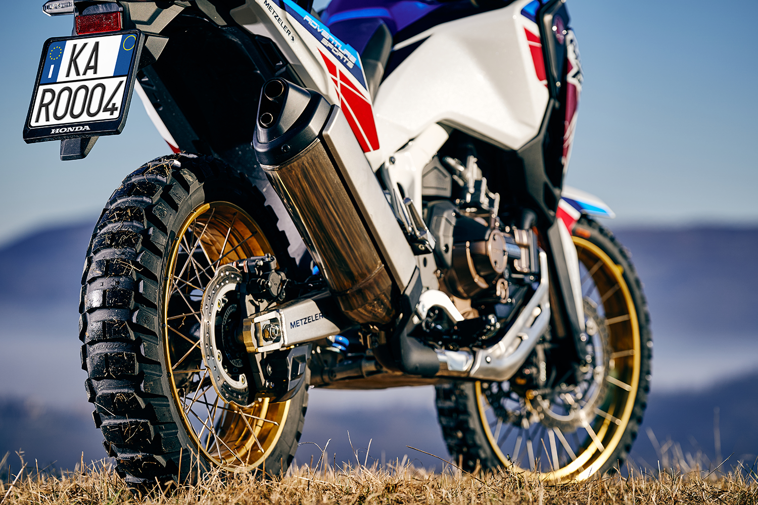 METZELER Tire - KAROO™ 4 - Rear - 130/80R17 - 65Q