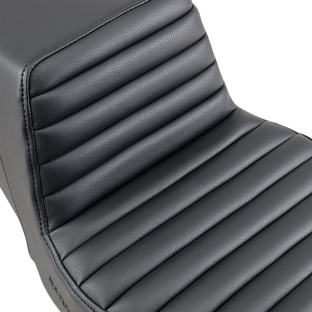 SADDLEMEN Step-Up Seat - Front Tuck-n-Roll - Black - FLHR/FLHX