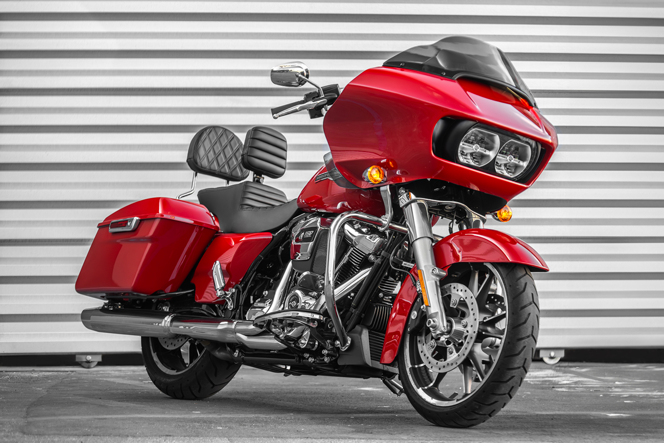 SADDLEMEN Tour Step-Up Seat - Rider Backrest - Tuck-n-Roll - FL '08-'24
