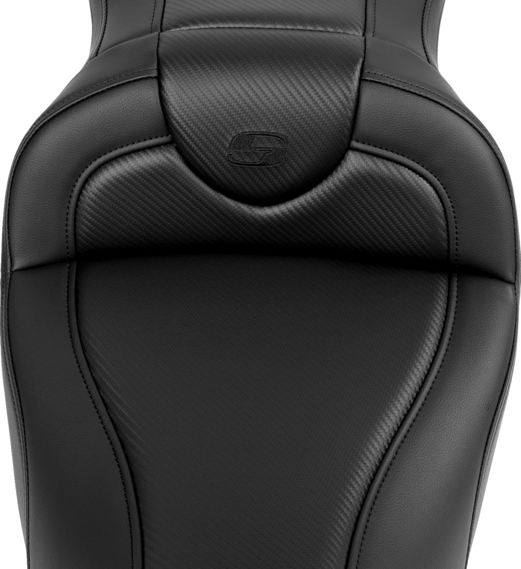 SADDLEMEN Roadsofa™ Seat - without Backrest - Carbon Fiber - Black Stitch - 'FL '08-'19