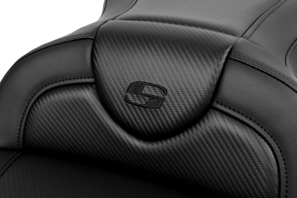 SADDLEMEN Roadsofa™ Seat - without Backrest - Carbon Fiber - Black Stitch - 'FL '08-'19