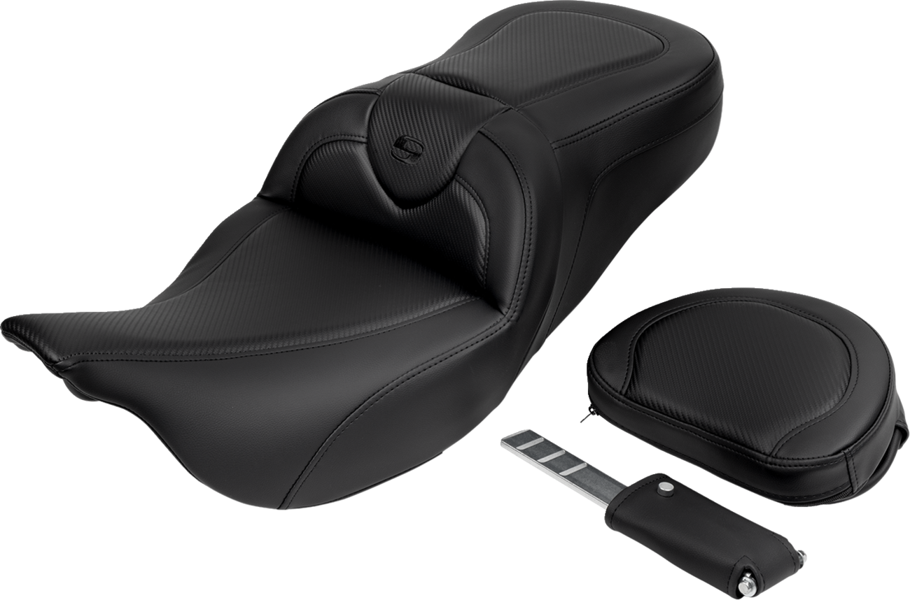 SADDLEMEN Roadsofa™ Seat - with Backrest - Carbon Fiber - Black Stitch - FL '08-'19