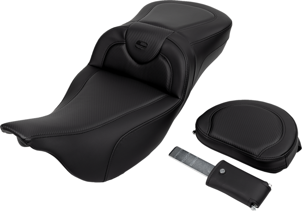 SADDLEMEN Roadsofa™ Extended Reach Seat - Carbon Fiber - Black Stitch - Backrest - FL '08-'24