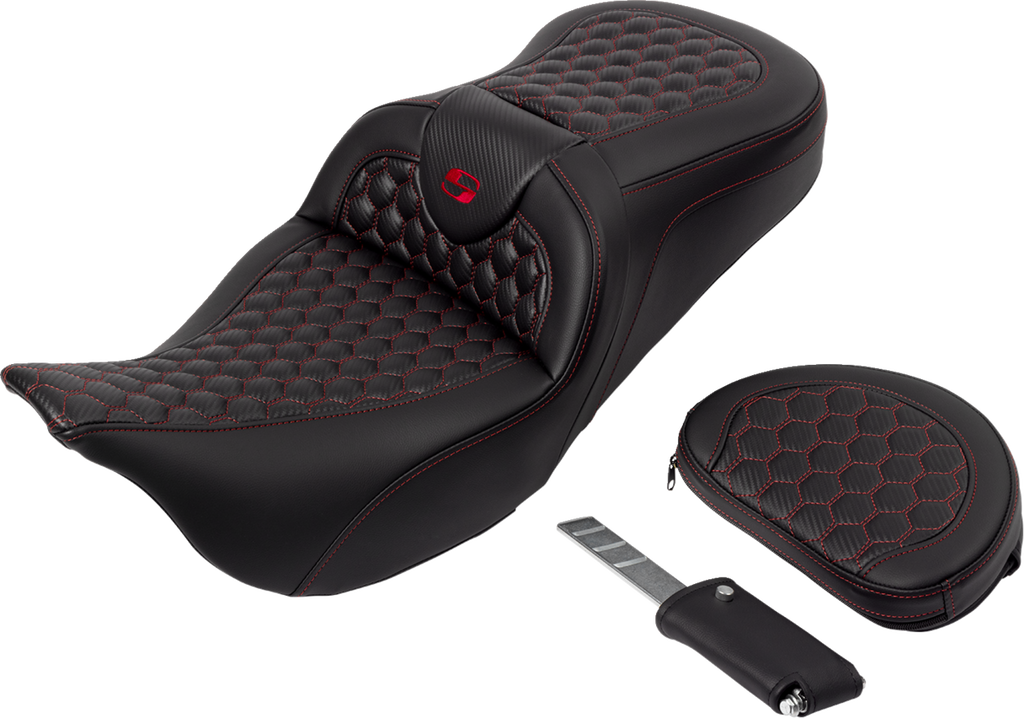 SADDLEMEN RoadSofa™ Seat - Honeycomb - Red Stitch - with Backrest - FLH/FLT '08-'23
