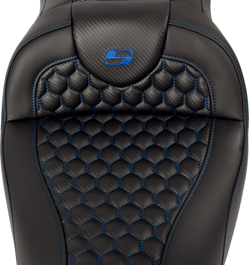 SADDLEMEN RoadSofa™ Seat - Honeycomb - Blue Stitch - with Backrest - FLH/FLT '08-'23