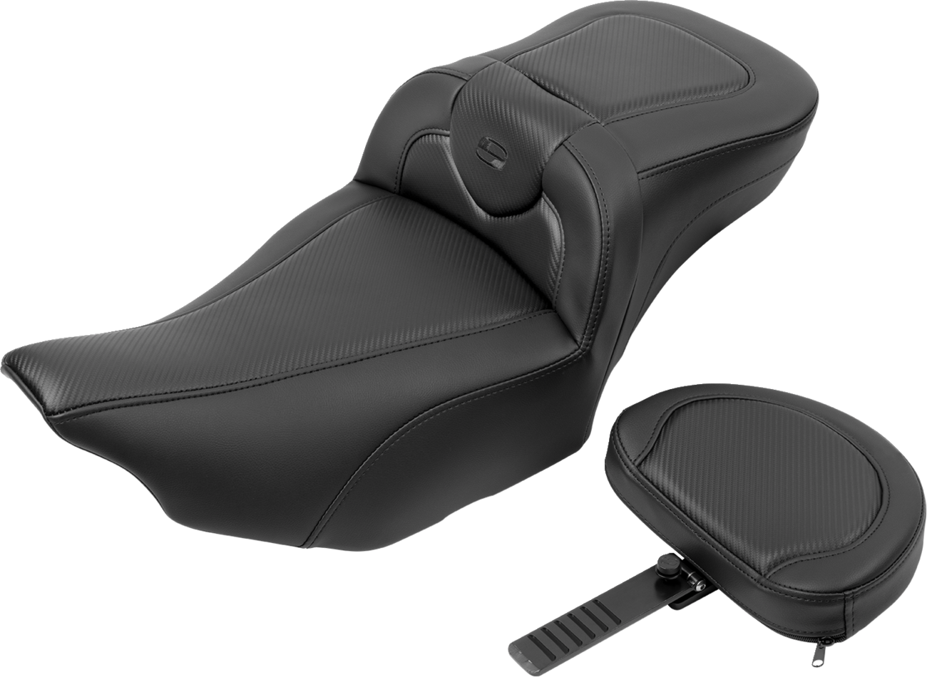 SADDLEMEN Roadsofa™ Extended Reach Seat - with Backrest - Carbon Fiber - FLTR/FLHX '23-'24