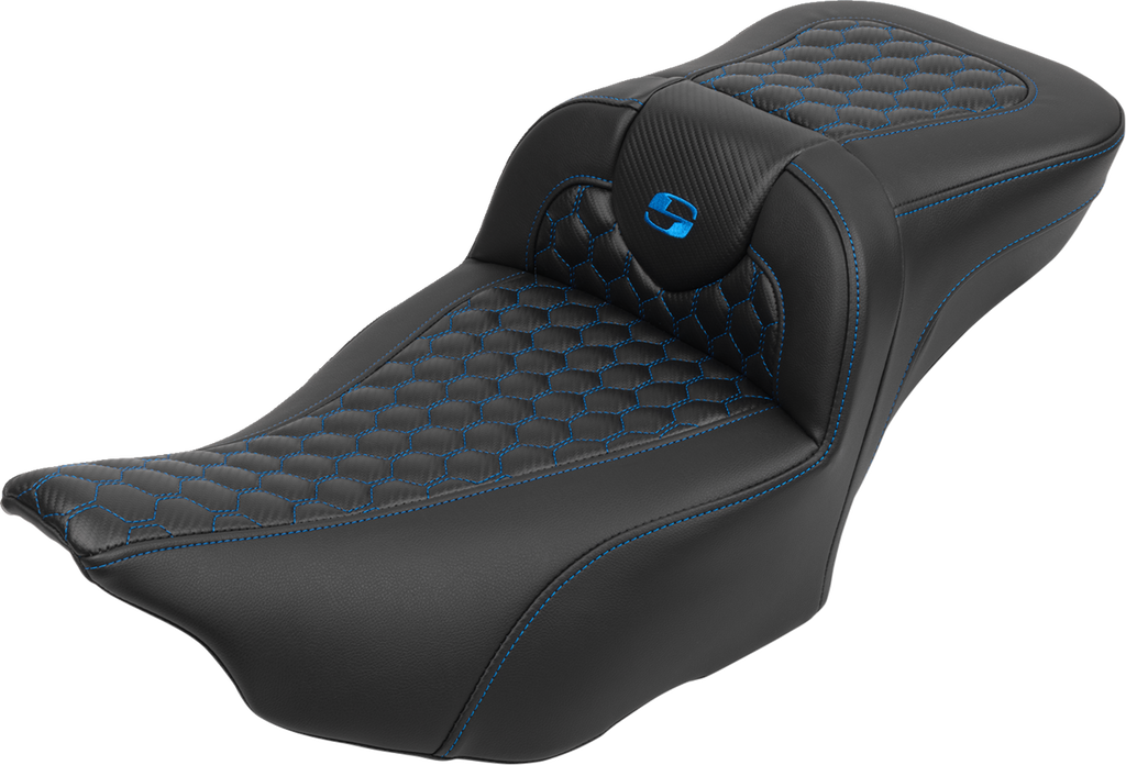 SADDLEMEN Roadsofa™ Extended Reach Seat - with Backrest - Honeycomb - Blue Stitch - FLTR/FLHX '23-'24