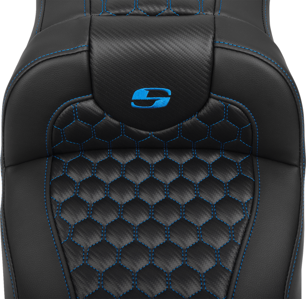 SADDLEMEN Roadsofa™ Extended Reach Seat - with Backrest - Honeycomb - Blue Stitch - FLTR/FLHX '23-'24
