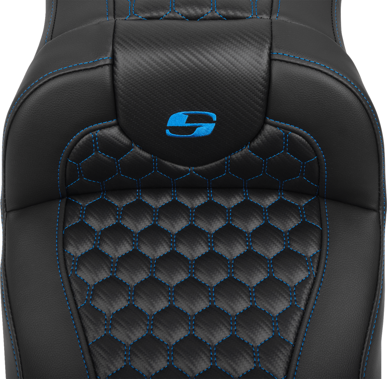 SADDLEMEN Roadsofa™ Extended Reach Seat - with Backrest - Honeycomb - Blue Stitch - FLTR/FLHX '23-'24