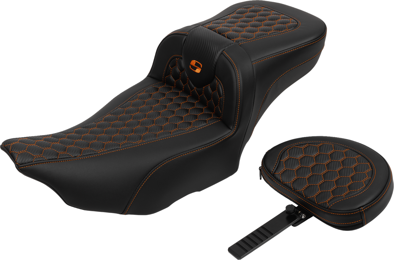 SADDLEMEN Roadsofa™ Extended Reach Seat - with Backrest - Honeycomb - Orange Stitch - FLTR/FLHX '23-'24