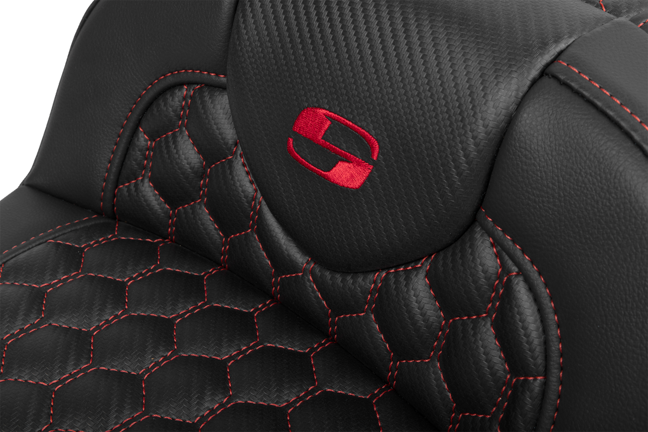 SADDLEMEN Roadsofa™ Extended Reach Seat - with Backrest - Honeycomb - Red Stitch - FLTR/FLHX '23-'24