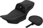 SADDLEMEN Roadsofa™ Extended Reach Seat - with Backrest - Honeycomb - Silver Stitch - FLTR/FLHX '23-'24
