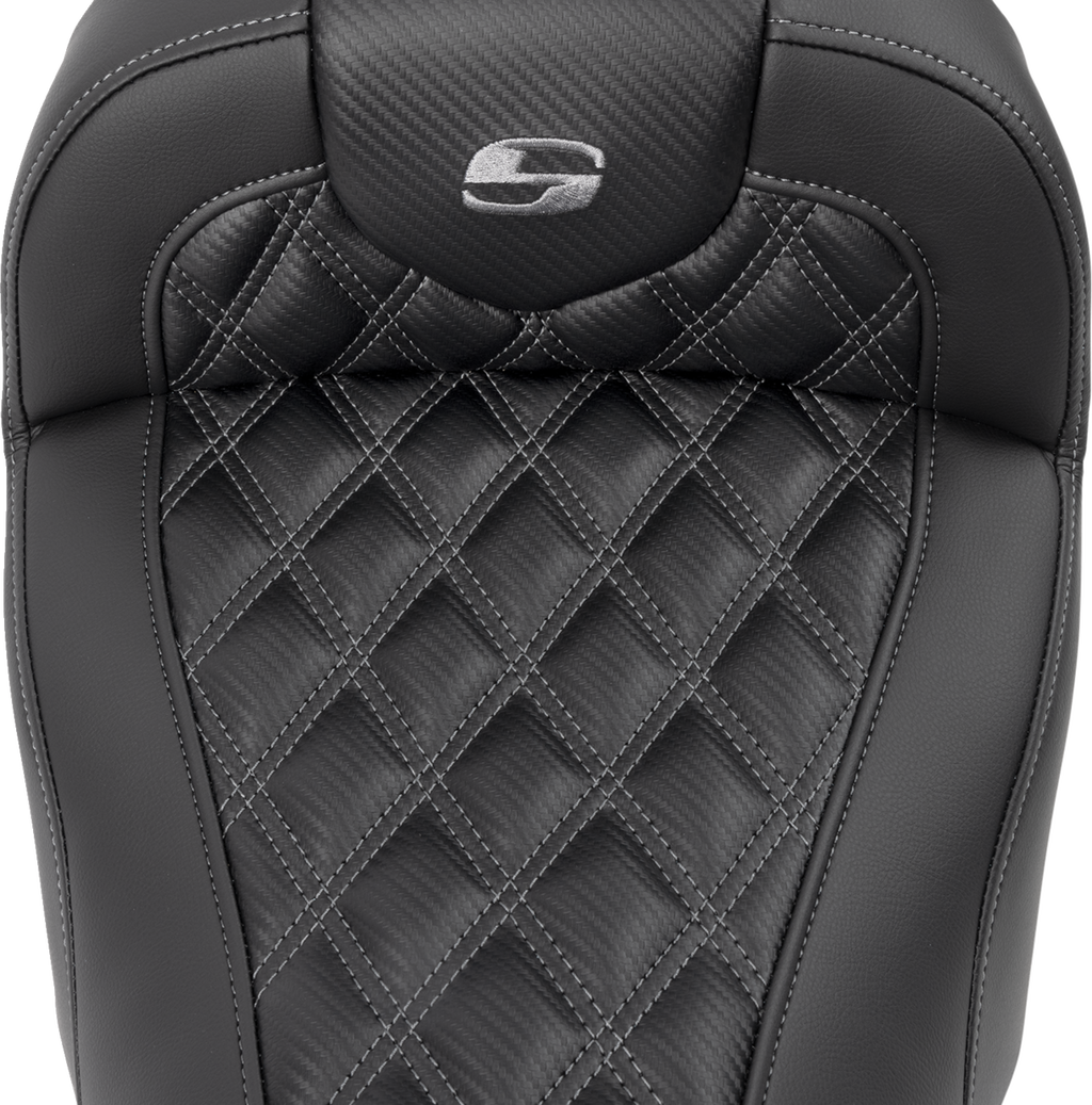 SADDLEMEN RoadSofa™ Seat - without Backrest - Carbon Fiber - Lattice Stitch - Gray Stitch - FLTR/FLHX '23-'24
