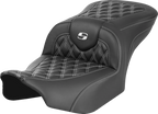 SADDLEMEN RoadSofa™ Seat - without Backrest - Carbon Fiber - Lattice Stitch - White Stitch - FLTR/FLHX '23-'24