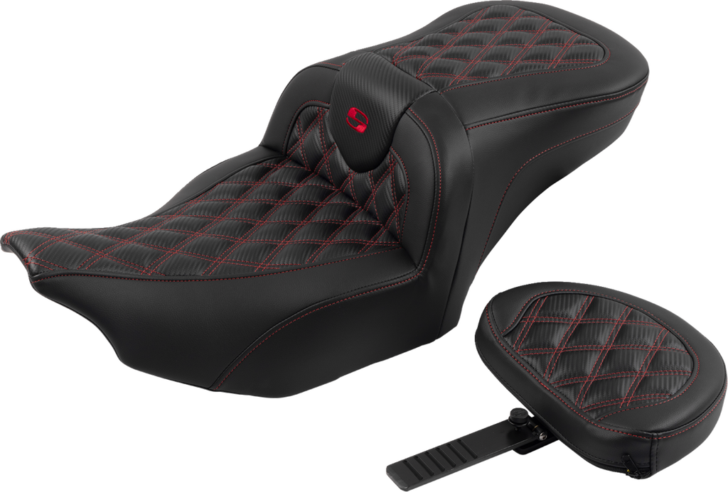 SADDLEMEN RoadSofa™ Seat - with Backrest - Carbon Fiber - Lattice Stitch - Red Stitch - FLTR/FLHX '23-'24