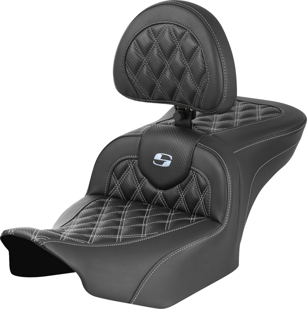 SADDLEMEN RoadSofa™ Seat - with Backrest - Carbon Fiber - Lattice Stitch - Silver Stitch - FLTR/FLHX '23-'24