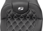 SADDLEMEN RoadSofa™ Seat - with Backrest - Carbon Fiber - Lattice Stitch - White Stitch - FLTR/FLHX '23-'24
