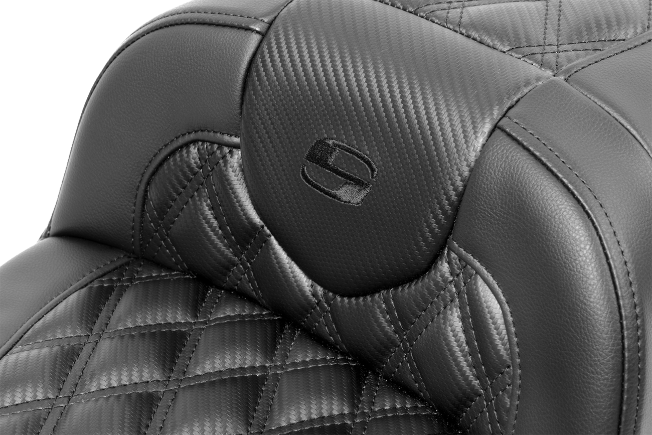 SADDLEMEN Roadsofa™ Extended Reach Seat - without Backrest - Carbon Fiber - Lattice Stitch - FLTR/FLHX '23-'24