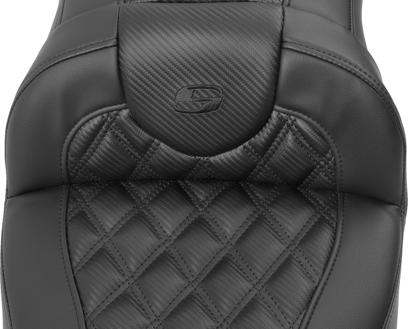 SADDLEMEN Roadsofa™ Extended Reach Seat - with Backrest - Carbon Fiber - Lattice Stitch - FLTR/FLHX '23-'24
