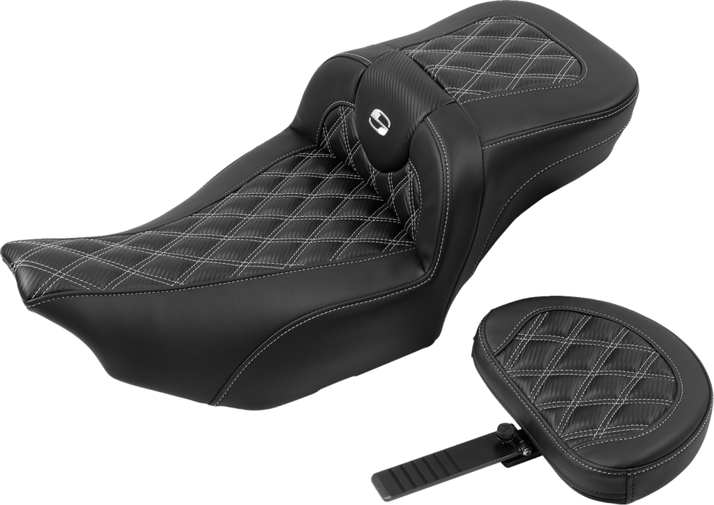 SADDLEMEN Roadsofa™ Extended Reach Seat - with Backrest - Lattice Stitch - Silver Stitch - FLTR/FLHX '23-'24