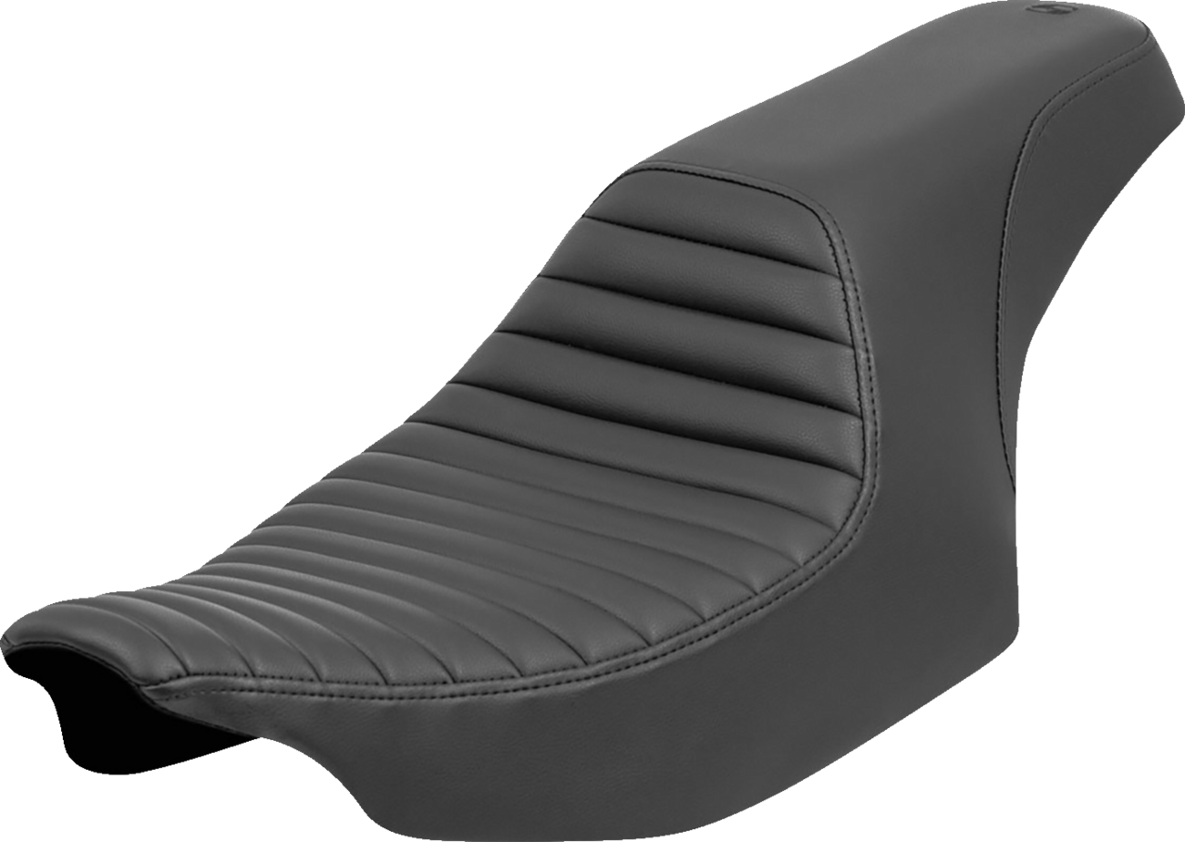 SADDLEMEN Seat - Profiler™ - Tuck-n-Roll - FLT/FLH '23-'24
