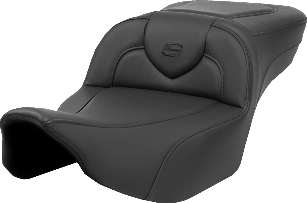SADDLEMEN Heated RoadSofa™ Seat - Extended Reach - Smooth - w/o Backrest - FLT/FLH ’23-‘24