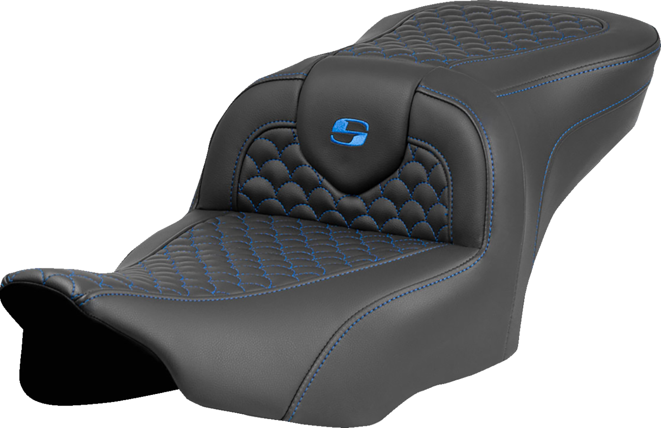 SADDLEMEN Roadsofa™ Seat - Dragon Scale Stitch - Blue Stitch - w/o Backrest - FLTR/FLHX '23-'24
