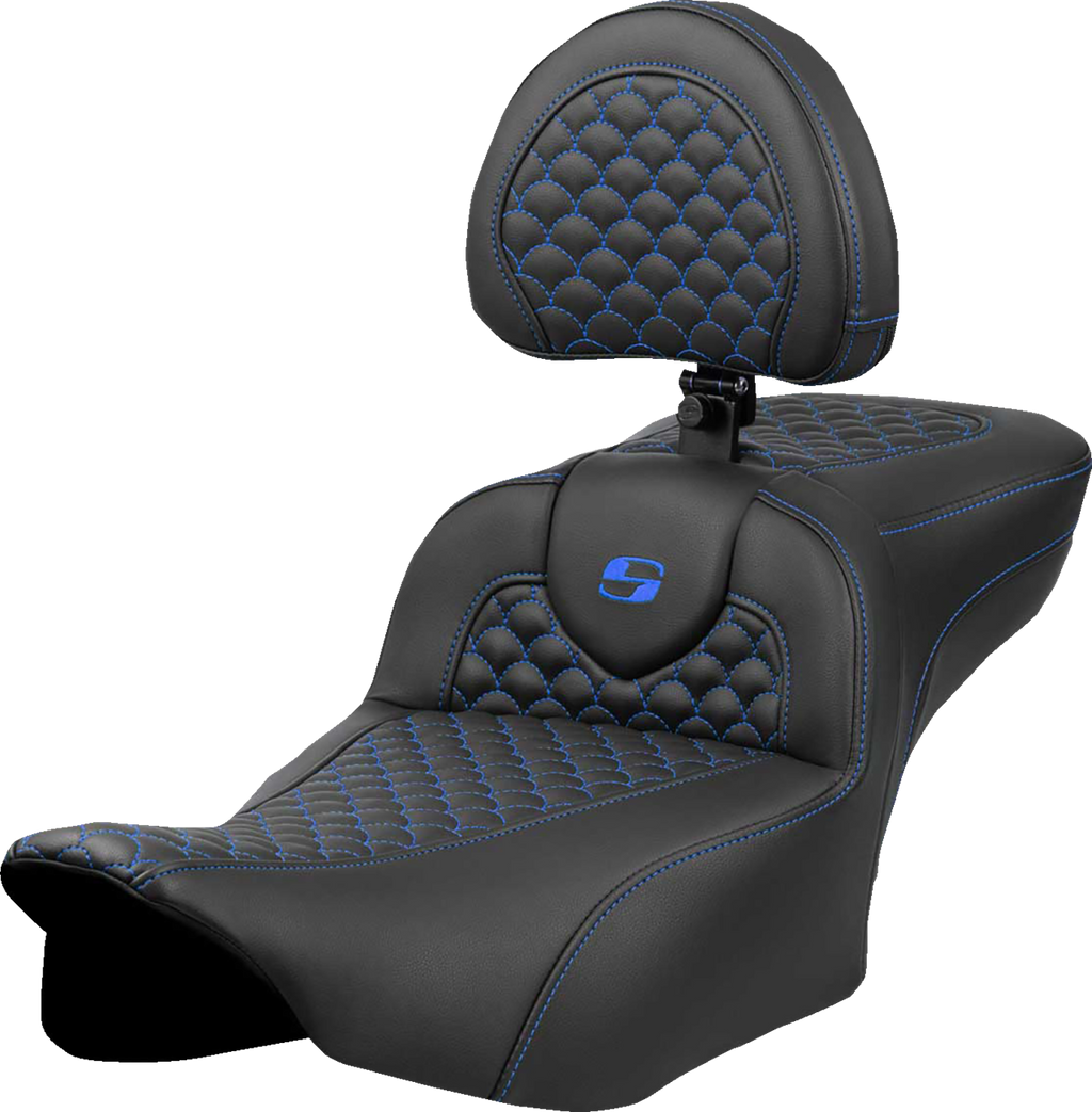 SADDLEMEN Roadsofa™ Extended Reach Seat - Dragon Scale Stitch - Blue Stitch - w/ Backrest - FLTR/FLHX '23-'24