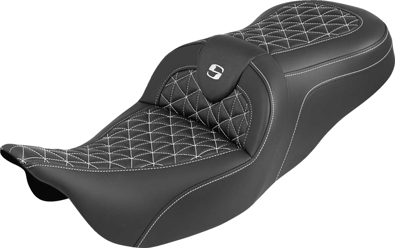 SADDLEMEN RoadSofa™ Tri Gripper Seat - Standard Reach - White Stitch - w/o Backrest - FLH/FLT '08-'25