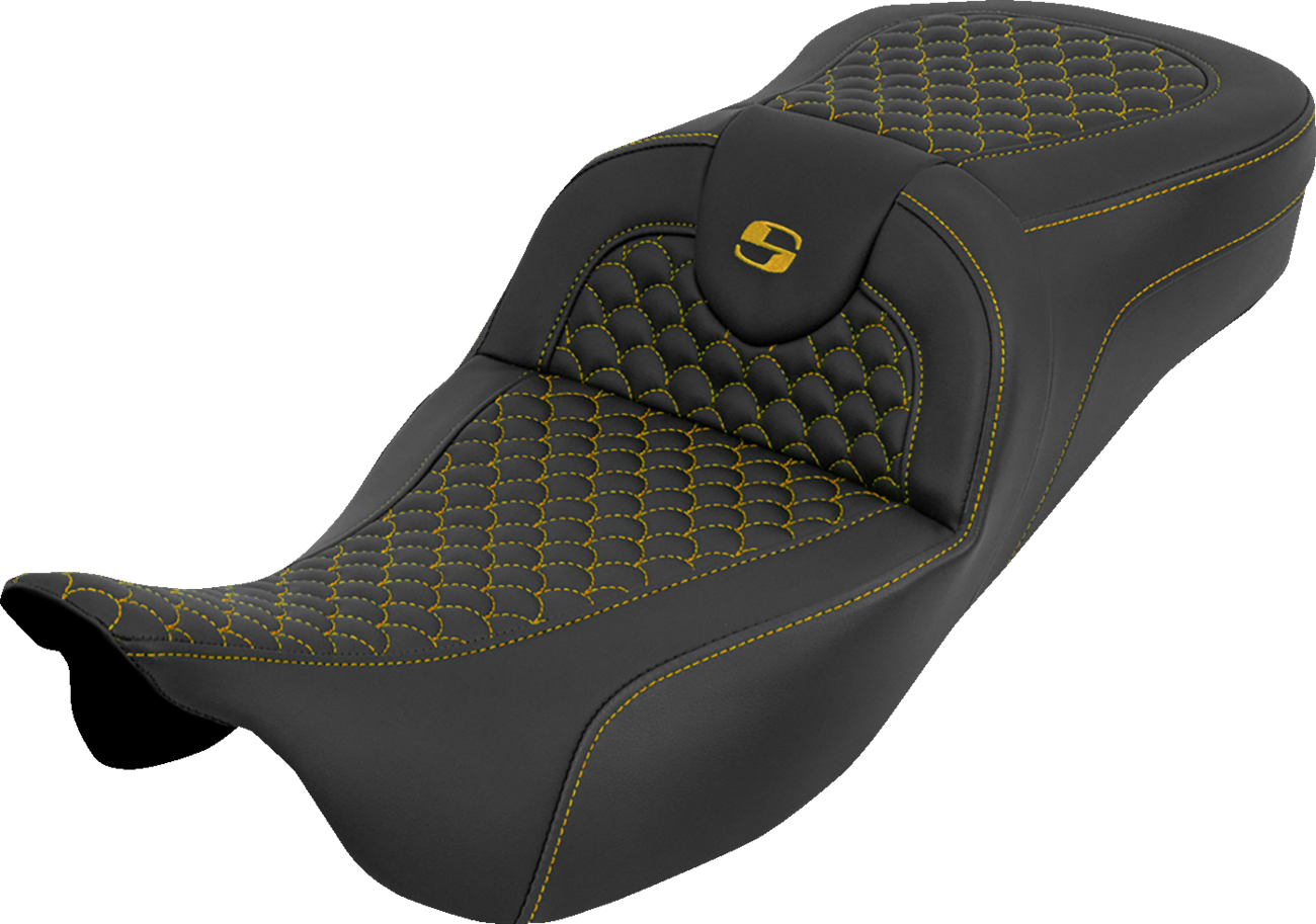 SADDLEMEN Extended Reach RoadSofa™ Seat - Dragon Scale - w/o Backrest - Gold Stitch - FLH/FLT '08-'25