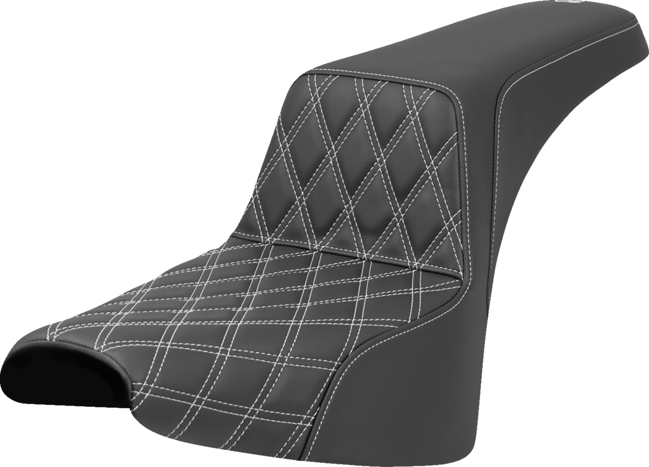 SADDLEMEN Step-Up Seat - Front Lattice Stitch - White Stitch - FXST/FXBB '18-'25