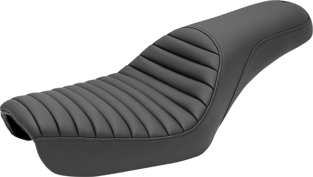SADDLEMEN Profiler™ Tuck-n-Roll Seat - Black - FXD '04-'05