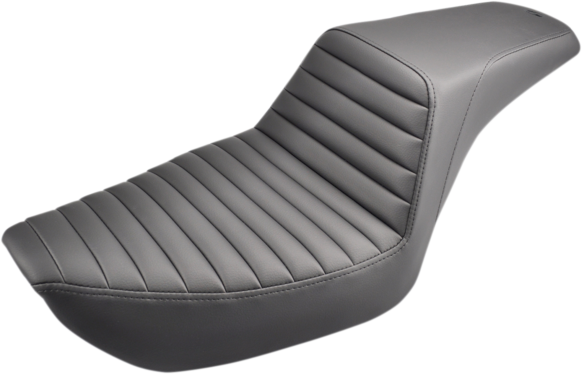 SADDLEMEN Step-Up Seat - Front Tuck-n-Roll - Black - Dyna