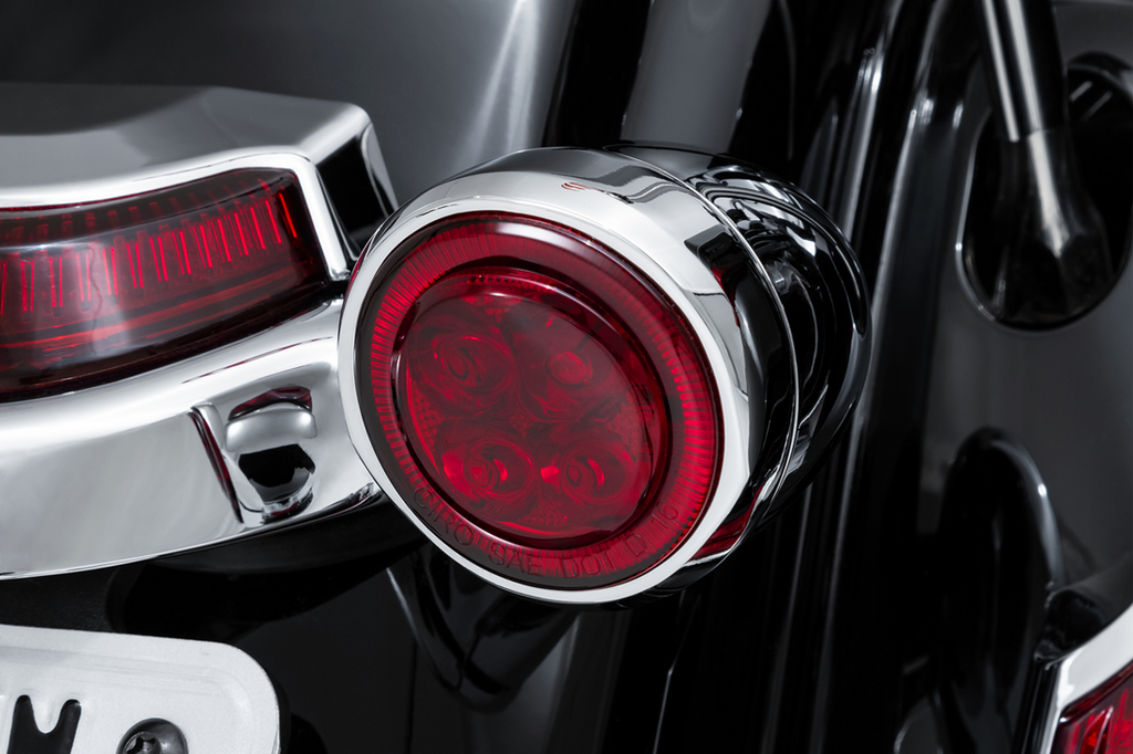Ciro Light Fang Rear - Chrome/Red