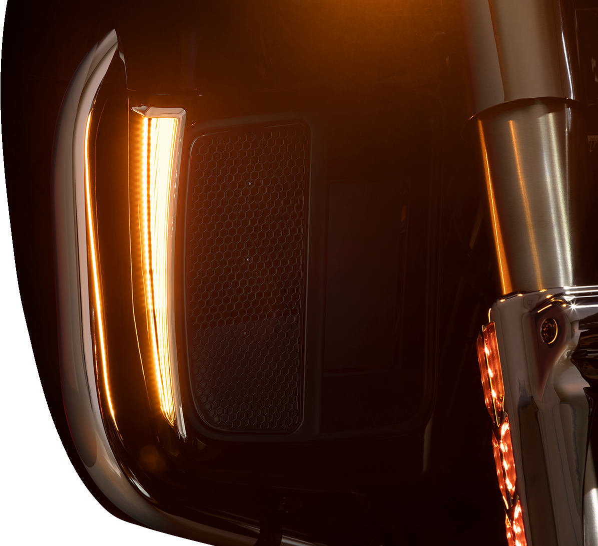 Ciro Lights Fang Lwr Frng - Chrome