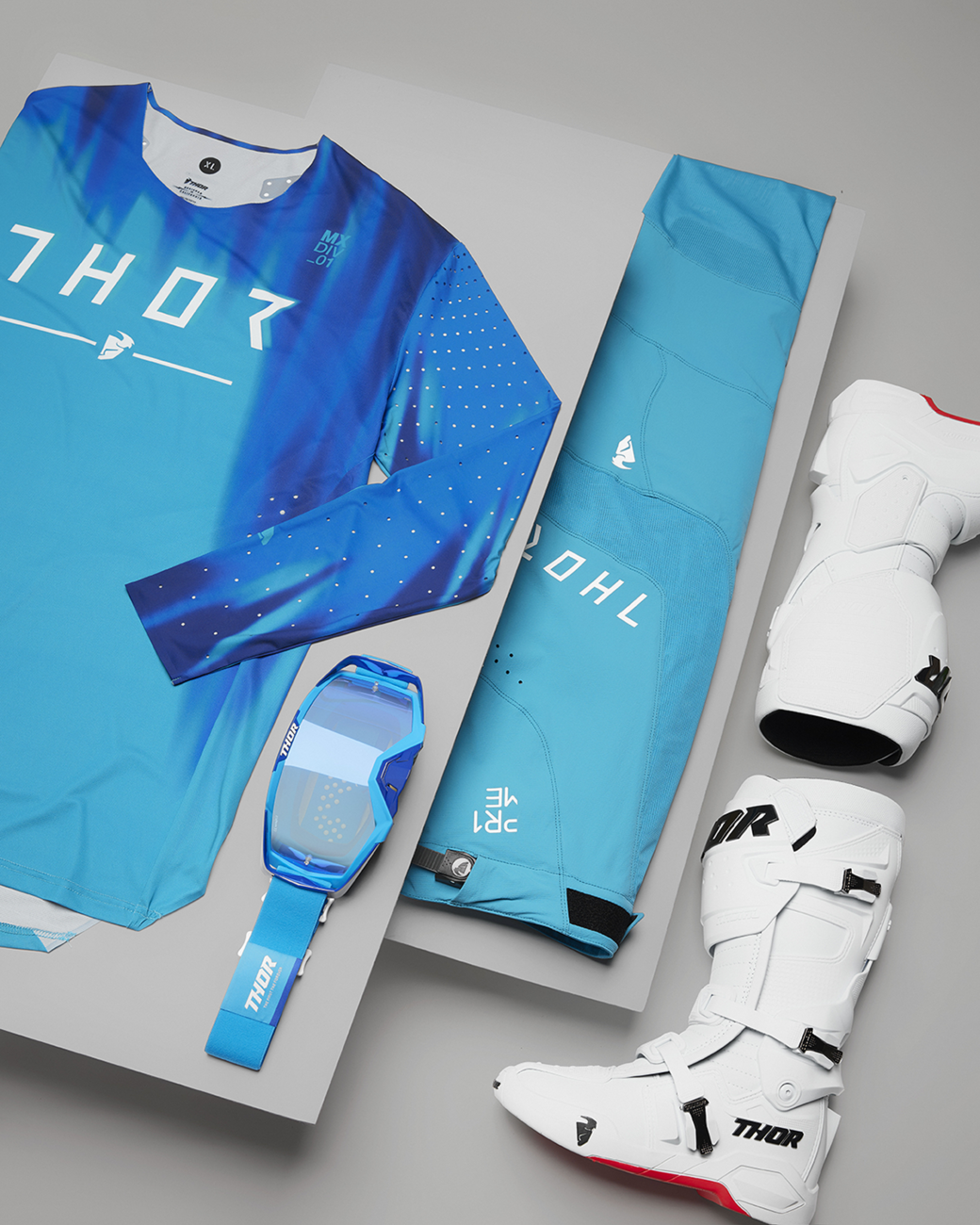 Thor Radial Frost Boots