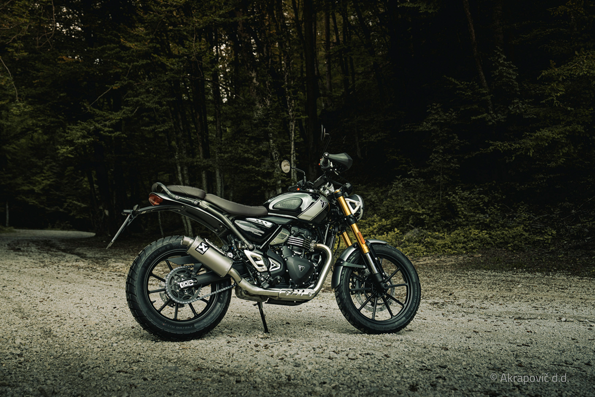 Akrapovič Slip-On Line Muffler - Titanium - Speed/Scrambler 400