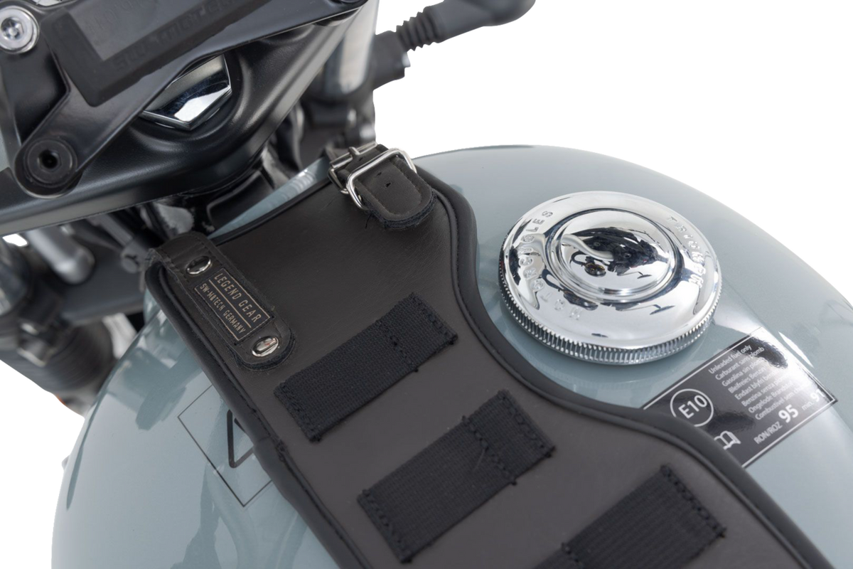 SW-Motech Legend Gear Tank Strap System - with LA3 Smartphone Bag - Triumph - 3581-0013